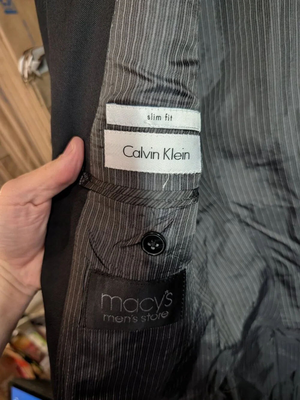 Calvin Klein Slim Fit Black 100% Wool Two-Piece Suit 38S / 32x32